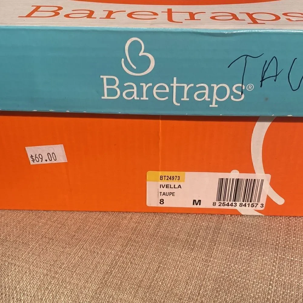 NEW Beartraps “Ivella” Ladies Shoes Size 8 Tan Chunky Heel